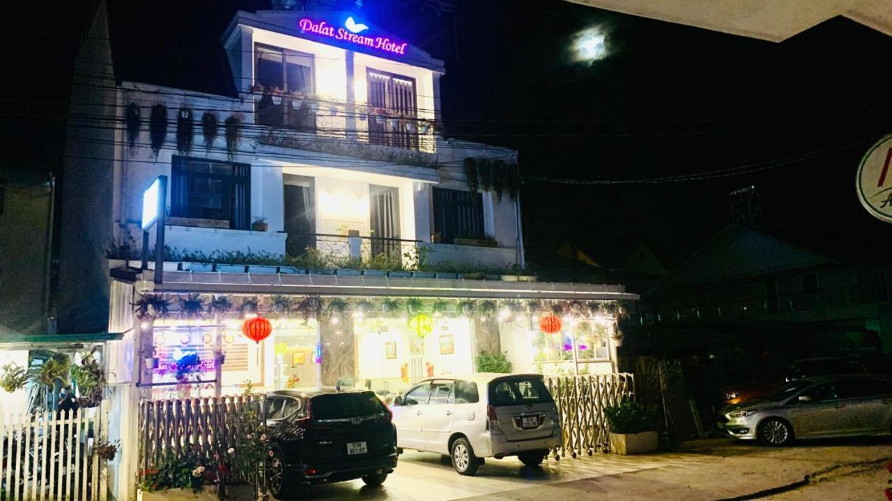 Stream Hotel-khach San Dep 2* Da Lat